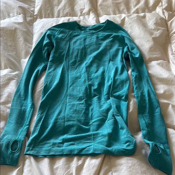 lululemon athletica Tops - Rare Lululemon Swiftly